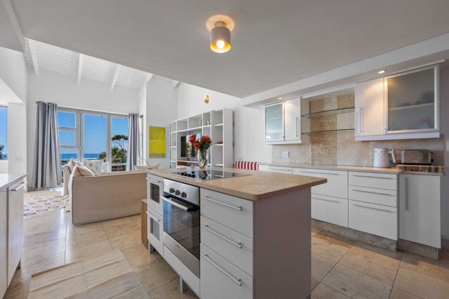 3 Bedroom Property for Sale in Bakoven Western Cape